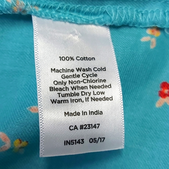 🛍3 for $25- Talbots Turquoise Shirt with Mini Flowers, Size Small🛍 - Picture 11 of 11